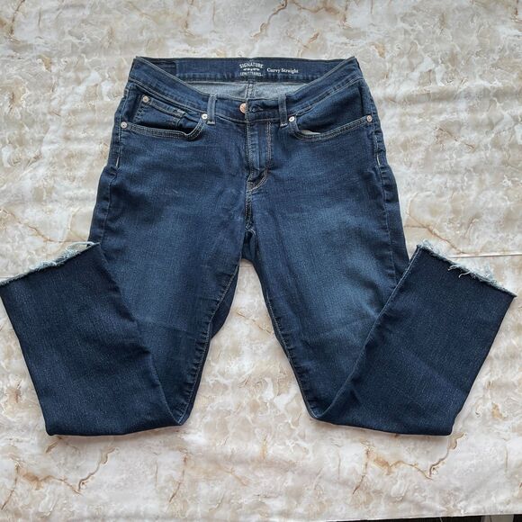Signature Levi Strauss Curvy Straight Jeans W30 L30 Raw Hem Mid-Rise Dark‎ Wash - Picture 1 of 7
